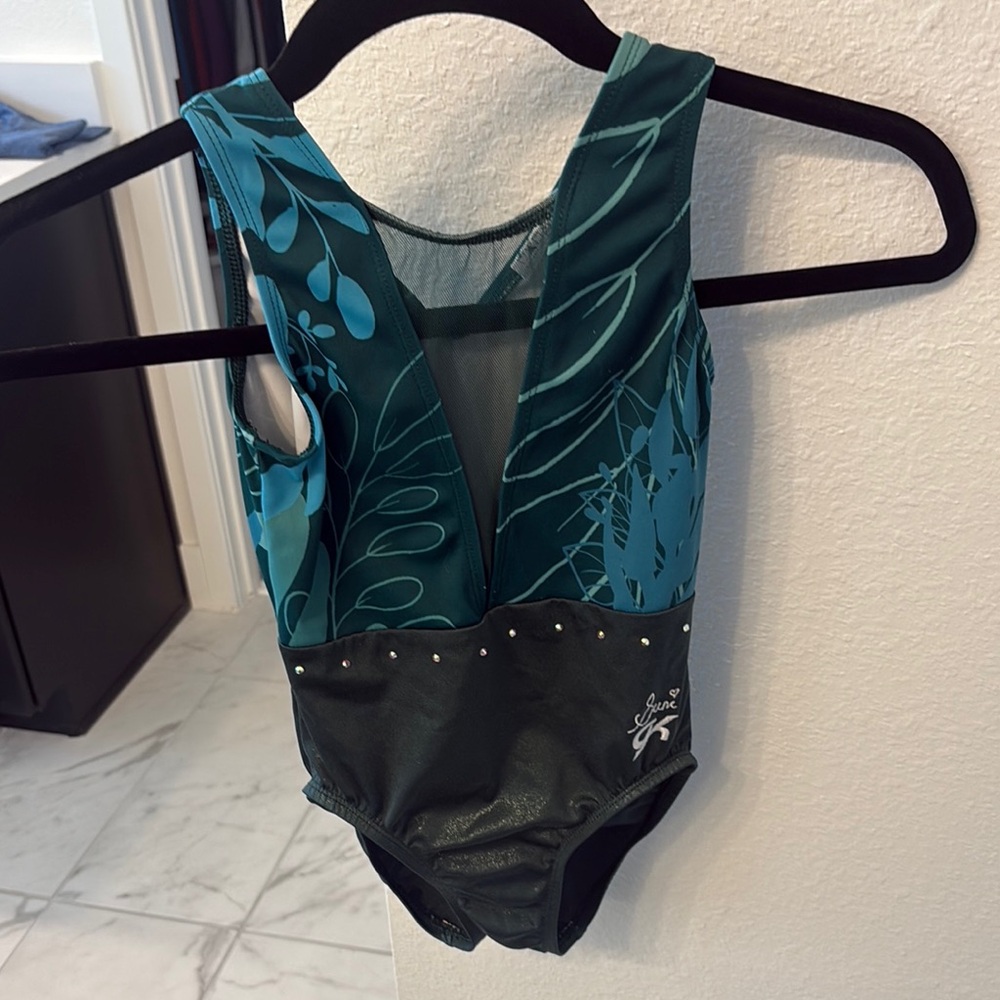 GK Suni Green and Black Leotard with Leaf Design child medium